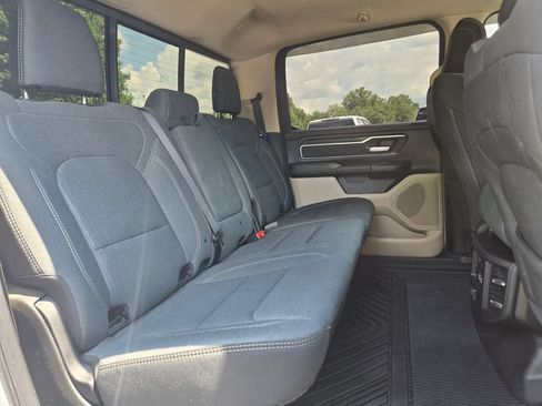 Used 2021 RAM 1500 Big Horn AWD/4WD image 19
