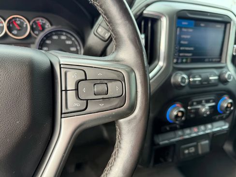 Used 2020 Chevrolet Silverado 1500 LT w/ All-Star Edition image 18