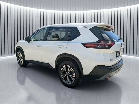 Used 2023 Nissan Rogue SV AWD/4WD image 6