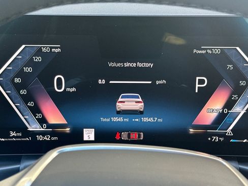 Used 2025 BMW 330i Sedan w/ Premium Package RWD image 34