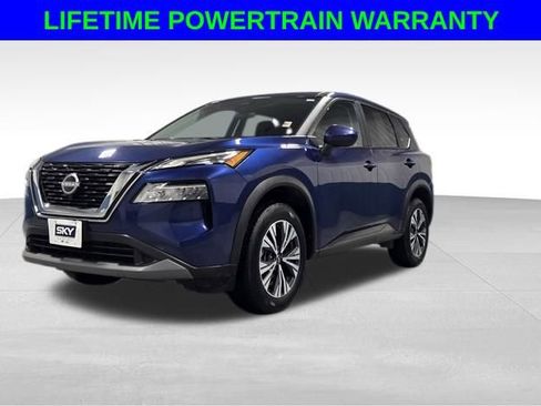 Used 2023 Nissan Rogue SV image 1