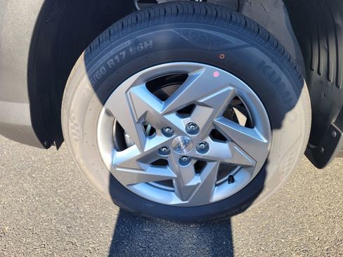 New 2026 Hyundai Kona SE image 11