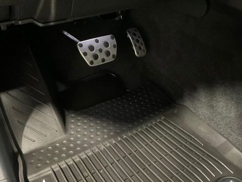 Certified 2024 Toyota Tacoma TRD Sport w/ TRD Sport Premium Package image 39