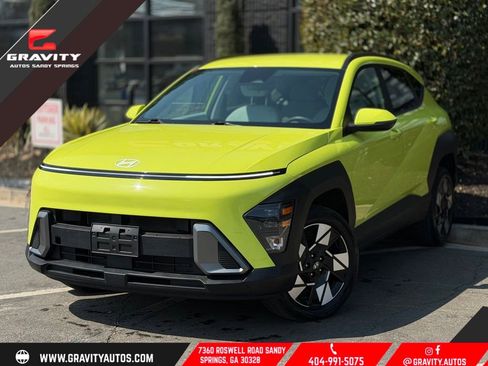 Used 2024 Hyundai Kona SEL image 1