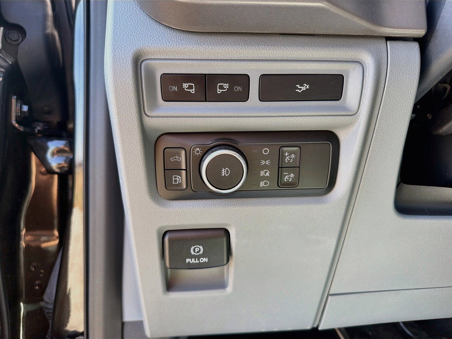 Used 2024 Ford F150 XLT w/ Equipment Group 302A MID AWD/4WD image 10