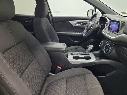 Used 2022 Chevrolet Blazer LT FWD image 21