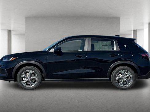 New 2027 Honda HR-V LX image 7