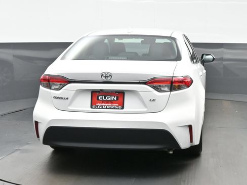 Used 2024 Toyota Corolla LE FWD image 5