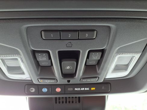 Certified 2024 GMC Sierra 2500 Denali Ultimate w/ Max Trailering Package image 12