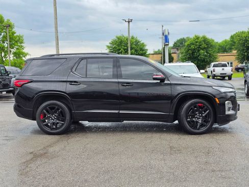 Used 2023 Chevrolet Traverse Premier w/ Redline Edition AWD/4WD image 8