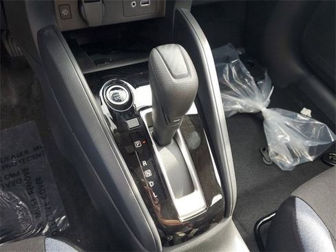 New 2025 Nissan Versa SV image 19