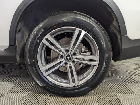 Used 2020 Mercedes-Benz GLC 300 image 27