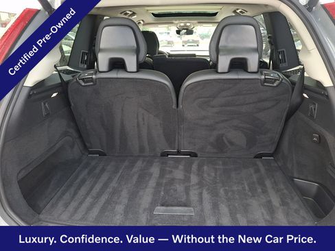Certified 2024 Volvo XC90 B5 Plus AWD/4WD image 29