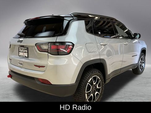 New 2025 Jeep Compass Trailhawk w/ Trailhawk Elite Group image 7