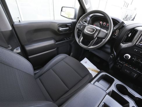 Used 2024 GMC Sierra 1500 Pro w/ Graphite Edition AWD/4WD image 44