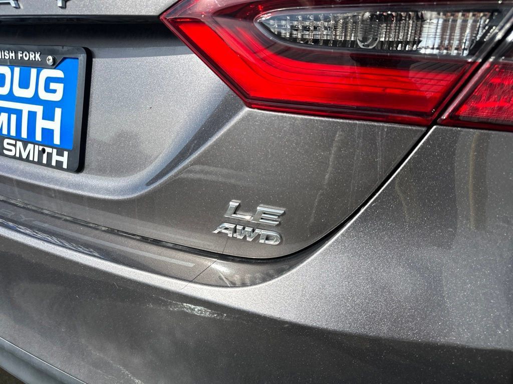 Used 2024 Toyota Camry LE AWD/4WD image 6