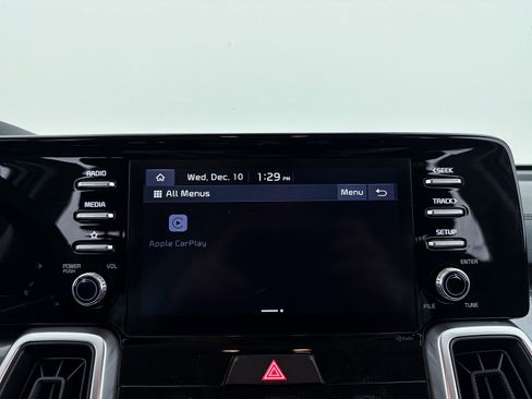 Used 2021 Kia Sorento LX image 21