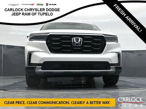 Used 2025 Honda Pilot Touring image 45