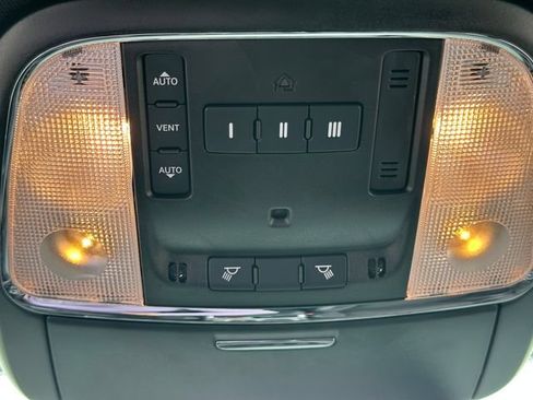 Used 2023 Dodge Charger Scat Pack w/ Plus Group RWD image 37