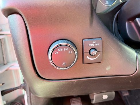 Used 2024 GMC Savana 2500 w/ Driver Convenience Package image 10