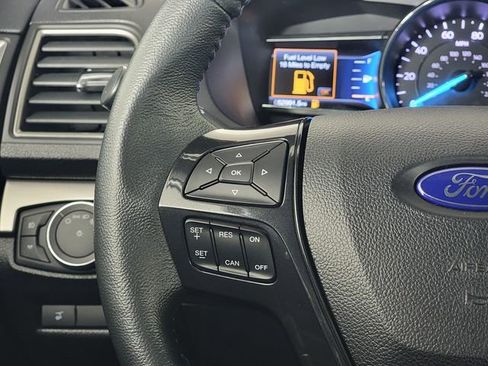 Certified 2019 Ford Explorer XLT w/ Equipment Group 202A FWD image 27