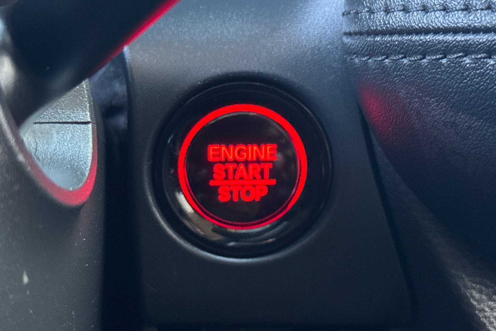 Used 2025 Honda HR-V LX image 23