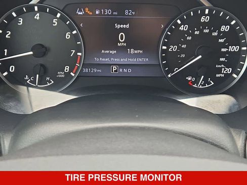 Used 2023 Nissan Frontier SV w/ Technology Package RWD image 30