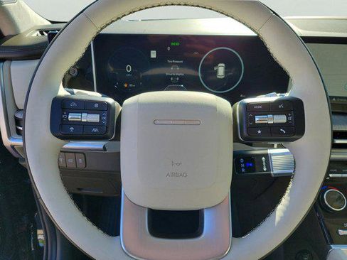 New 2025 Hyundai Santa Fe Calligraphy image 18