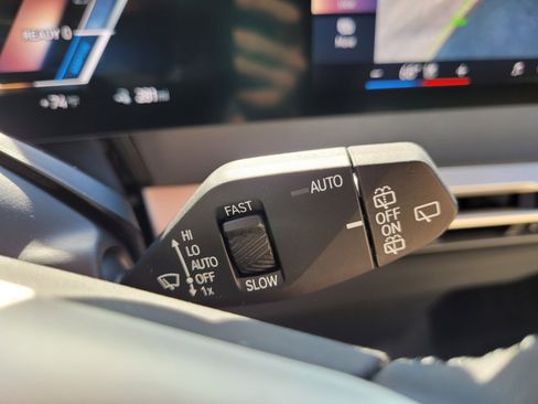 New 2026 BMW iX xDrive45 w/ Premium Package image 27