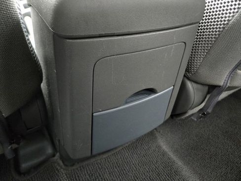 Used 2019 Nissan Frontier SV AWD/4WD image 28