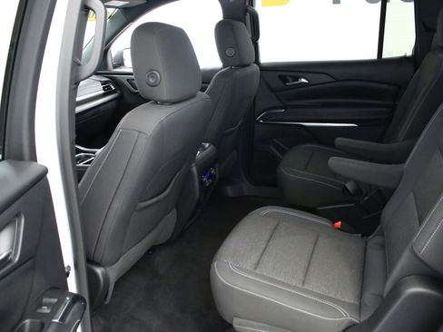 Used 2024 Chevrolet Traverse LT w/ LPO, Floor Liner Package FWD image 24