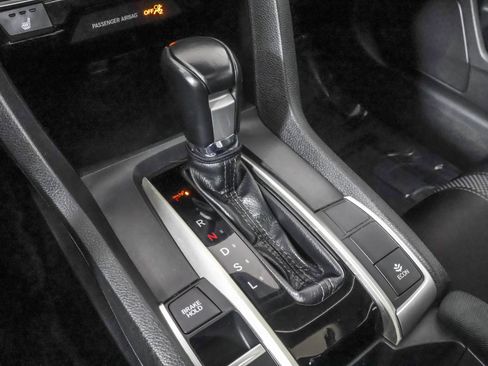 Used 2020 Honda Civic EX image 29