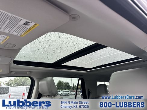 Used 2025 Ford Expedition Active AWD/4WD image 21
