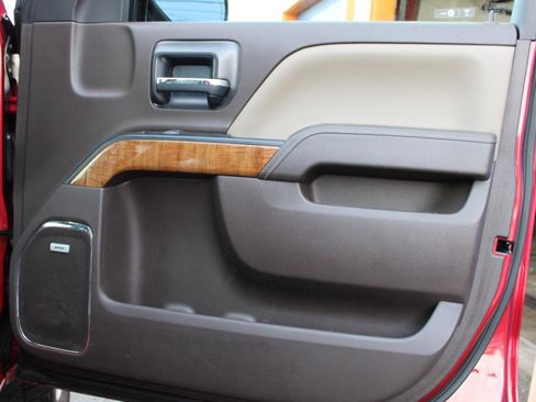 Used 2018 GMC Sierra 1500 SLT w/ SLT Premium Package image 47