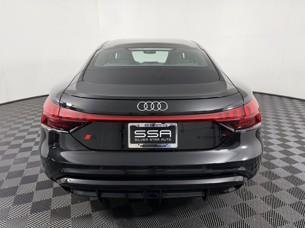 Used 2025 Audi S e-tron GT Prestige w/ Prestige Package AWD/4WD image 5