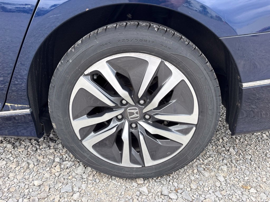 Used 2020 Honda Accord Touring image 7