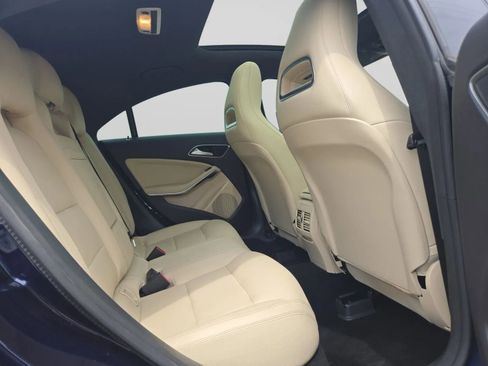 Used 2018 Mercedes-Benz CLA 250 4MATIC image 33
