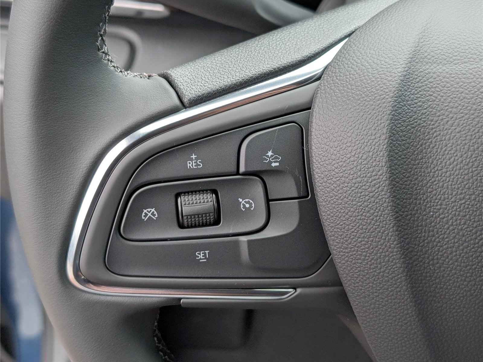 New 2026 Buick Envista Sport Touring w/ Convenience II Package FWD image 19