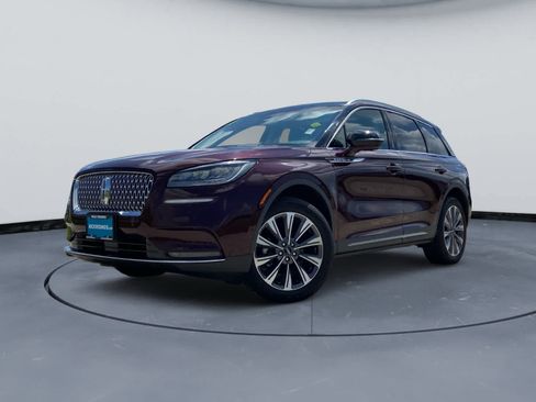 Used 2021 Lincoln Corsair Reserve w/ Equipment Group 201A AWD/4WD image 2
