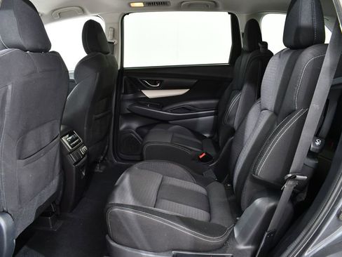 Used 2019 Subaru Ascent Premium AWD/4WD image 16