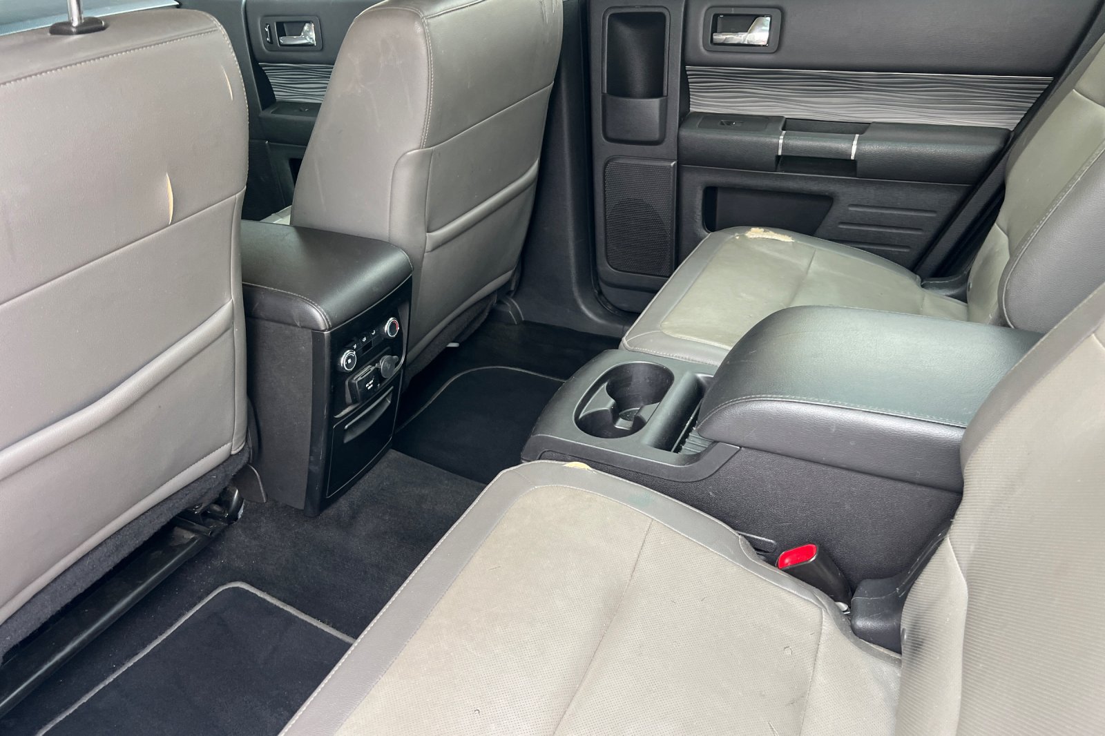 Used 2019 Ford Flex SEL w/ Equipment Group 202A AWD/4WD image 14