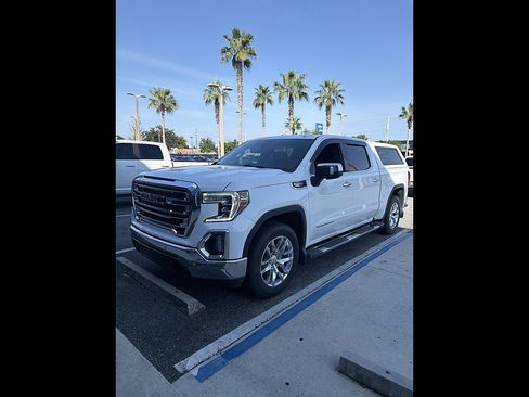 Used 2022 GMC Sierra 1500 SLT RWD image 2