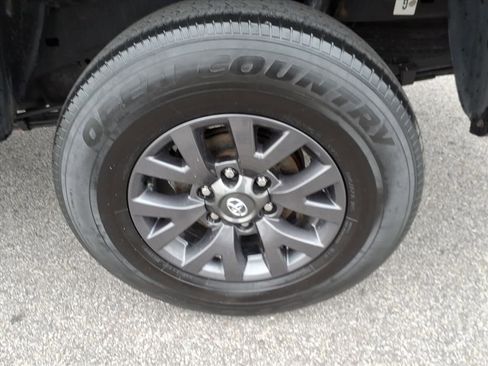 Certified 2023 Toyota Tacoma SR5 image 21