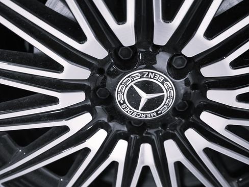 Certified 2026 Mercedes-Benz CLE 450 4MATIC Coupe image 9