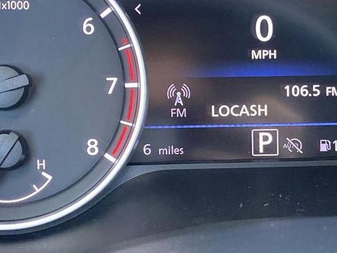 New 2025 Nissan Sentra SR image 6