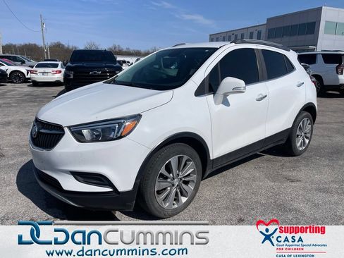 Used 2018 Buick Encore Preferred FWD image 1