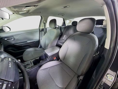 Used 2025 Kia K4 FWD image 14