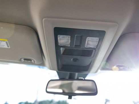 Used 2013 RAM 2500 Tradesman w/ Chrome Appearance Group image 37