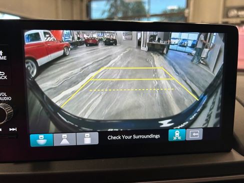 Used 2023 Honda Pilot Touring image 22