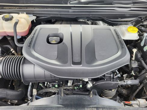 Used 2025 RAM 1500 Big Horn image 24